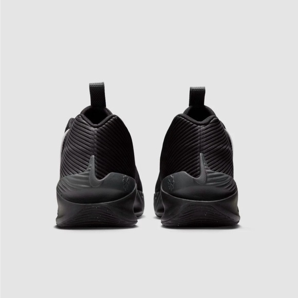 Nike G.T. Jump Academy “Black” Men’s Basketball Shoes FV5524-003 No Lid - Picture 5 of 8